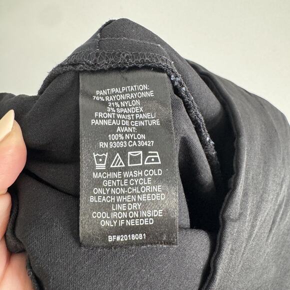 NIC+ZOE Pants Womens 14 Black Pull On Straight Slimming Trouser Office Travel - Picture 10 of 10